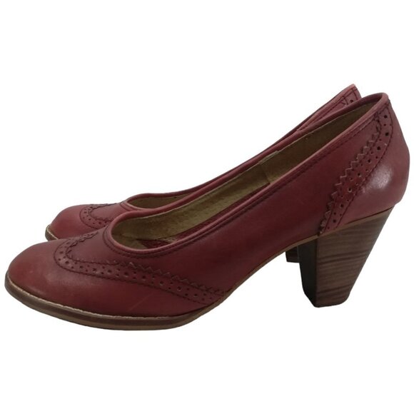 Vintage Nobils Wingtip Red Heels Pumps Size 7.5 M Red Leather Classic 70s - Picture 5 of 12